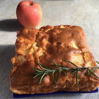 バレンタイン♡スライスりんごdeスクエアケーキ♪